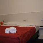 Firenze Otel Saronno